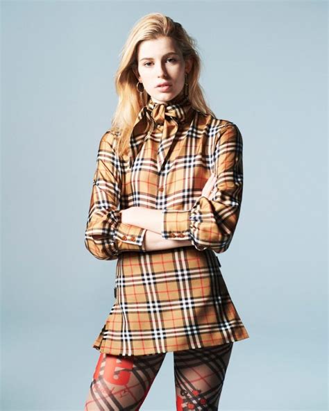 burberry collabora con vivienne westwood|Burberry x Vivienne Westwood Announcement .